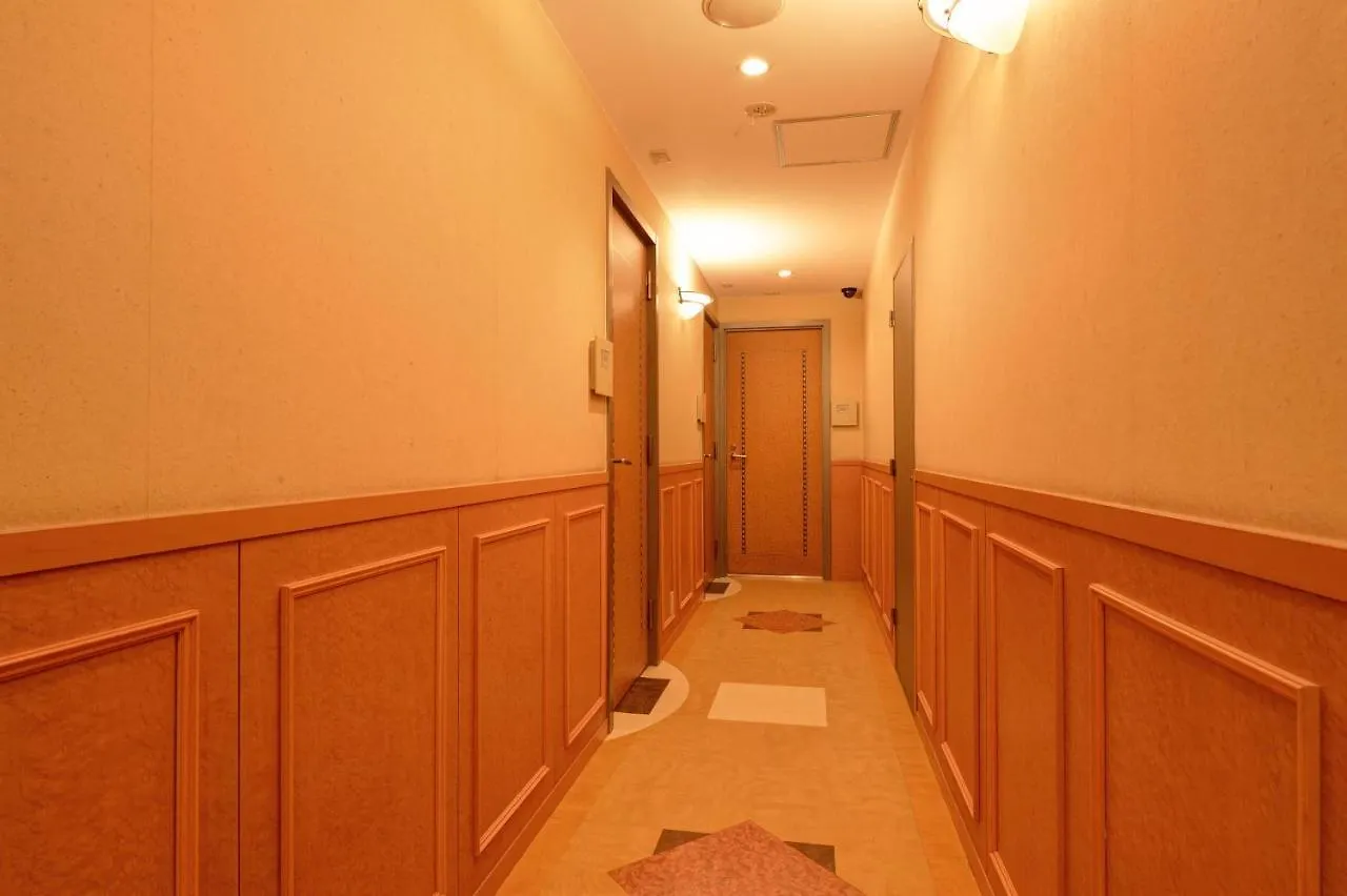 京都先斗町 ホテル ぽんと 2*, 京都市